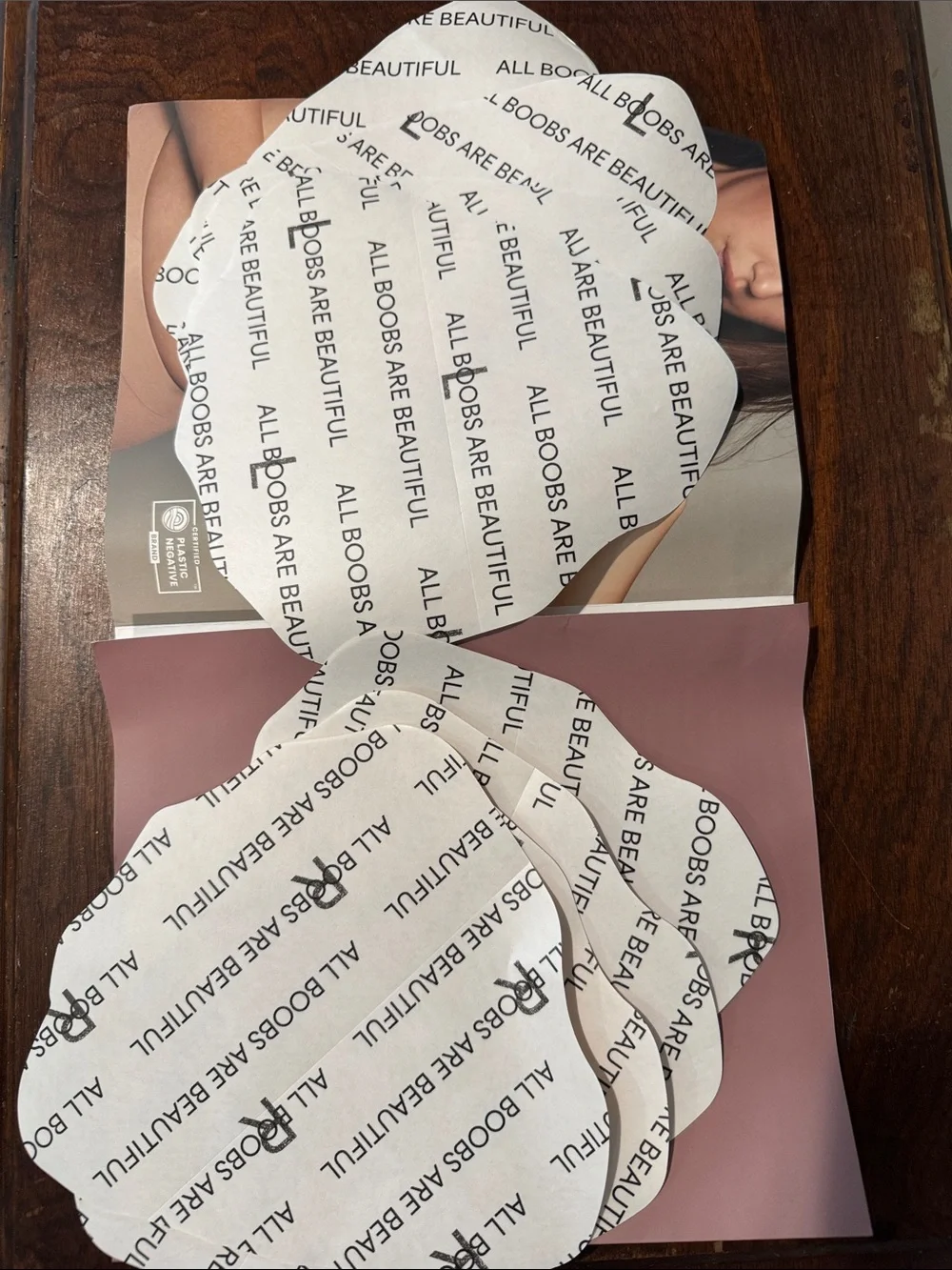 Nood life and shape Adhesive Bra Pads - Nude
